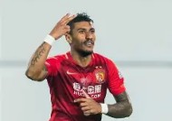 易游体育官网-北京人和客场逼平广州恒大，保持不败(北京人和俱乐部办公室已经搬空 球员们各奔前程)