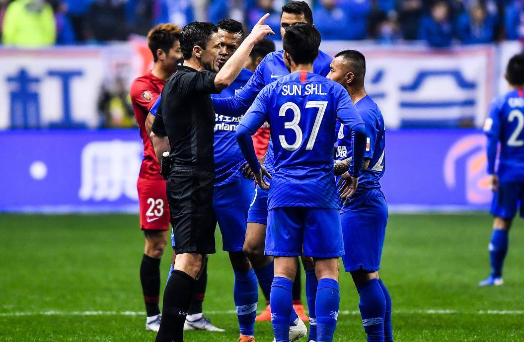 上海申花队备战迎战四川队，备战状态良好(上海申花队备战迎战四川队,备战状态良好了吗)