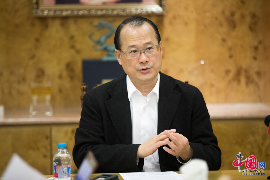 包含鲁能角逐亚冠，蔡振华为冠卫阶段视察的词条